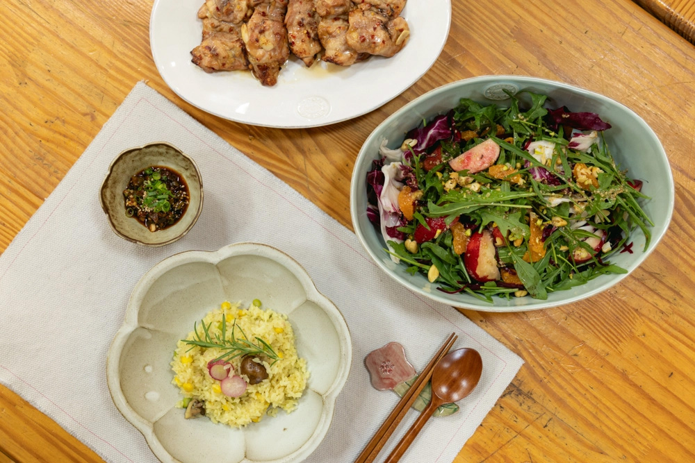 갓 짠 동백기름과 제철 재료로 챙기는 건강한 동백밥상